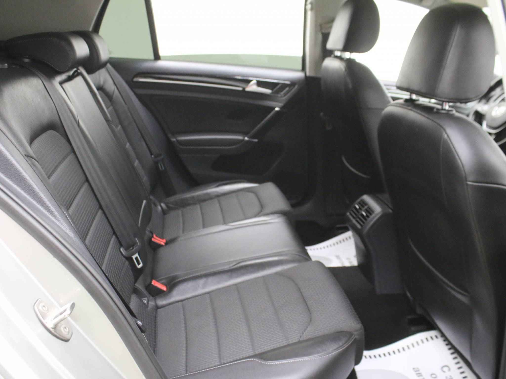 Volkswagen Golf, VII