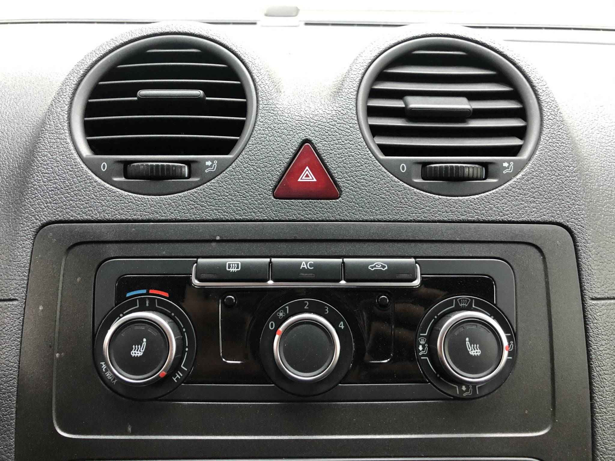 Volkswagen Caddy, III Рестайлинг