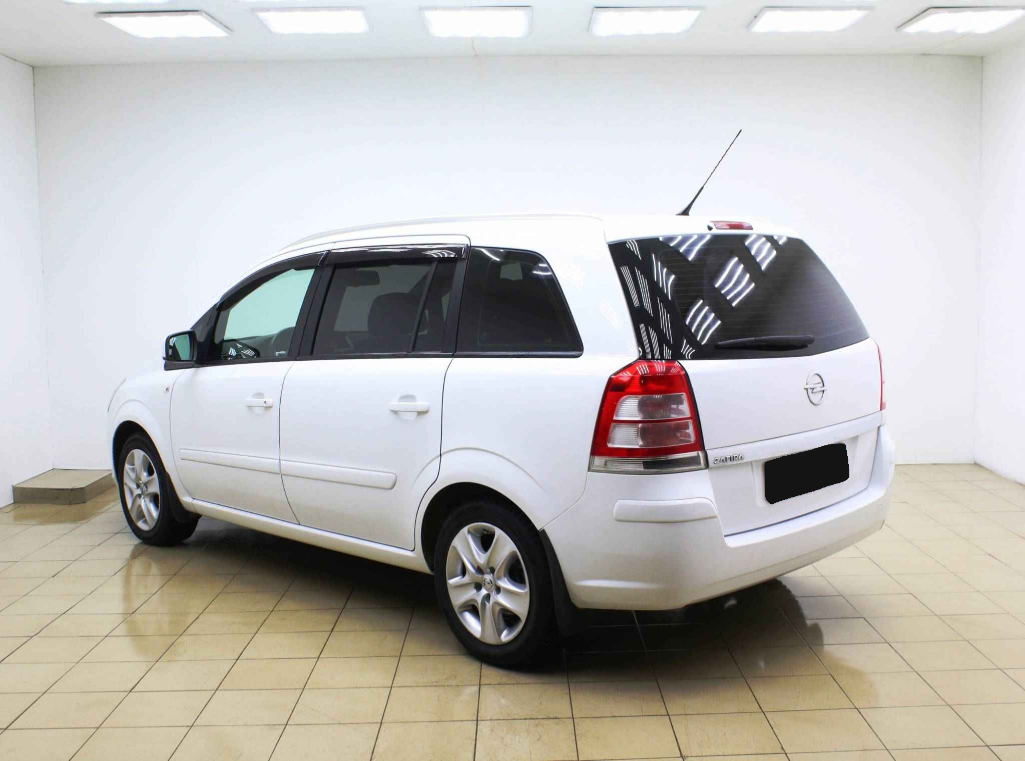 Opel Zafira, B Рестайлинг