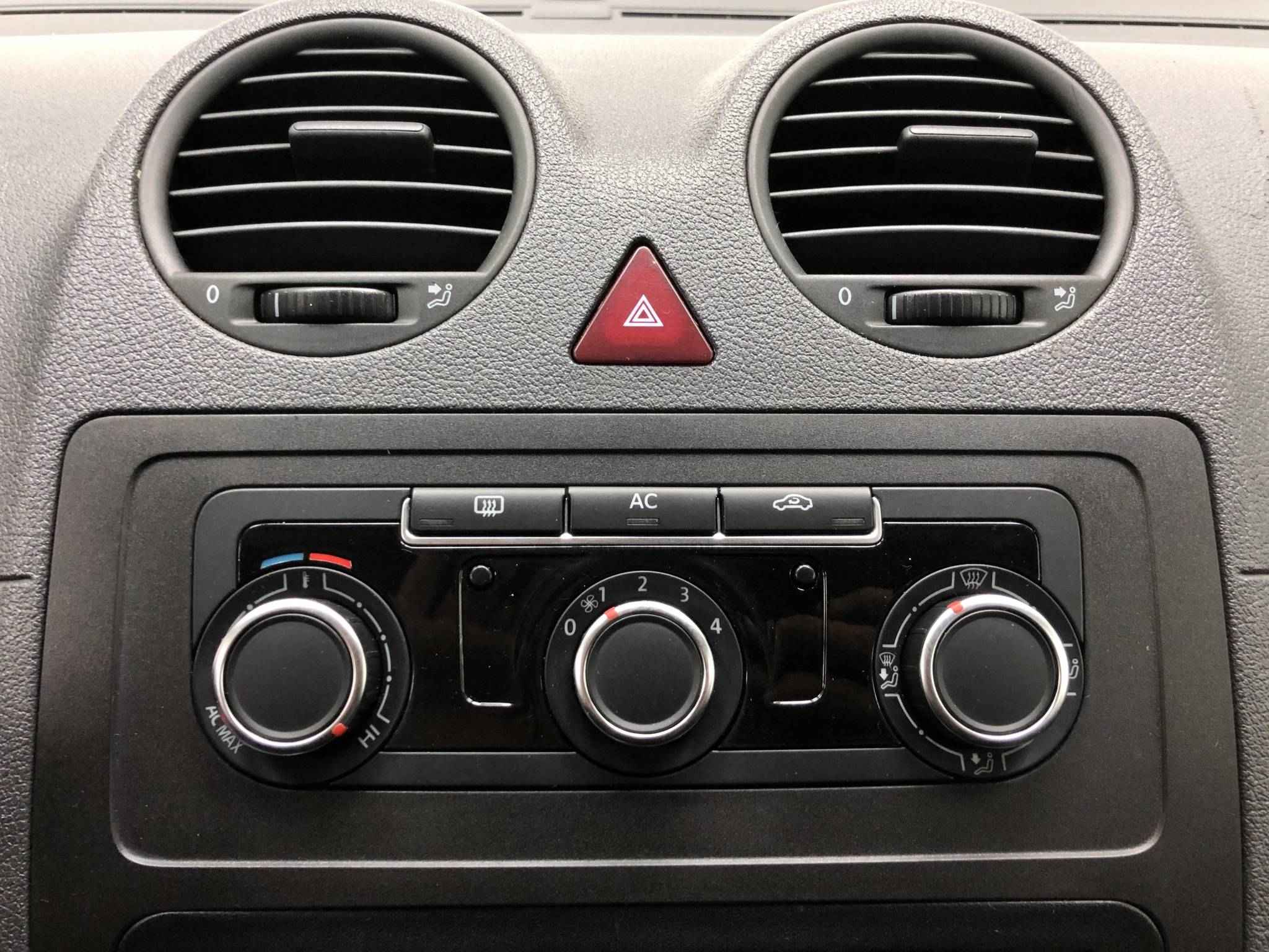 Volkswagen Caddy, III Рестайлинг