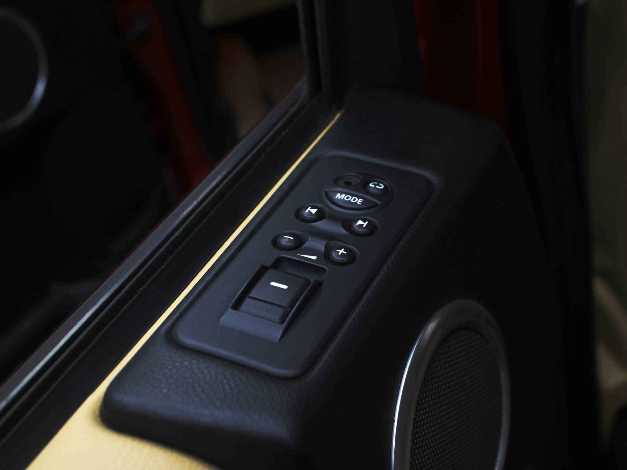 Land Rover Discovery, III