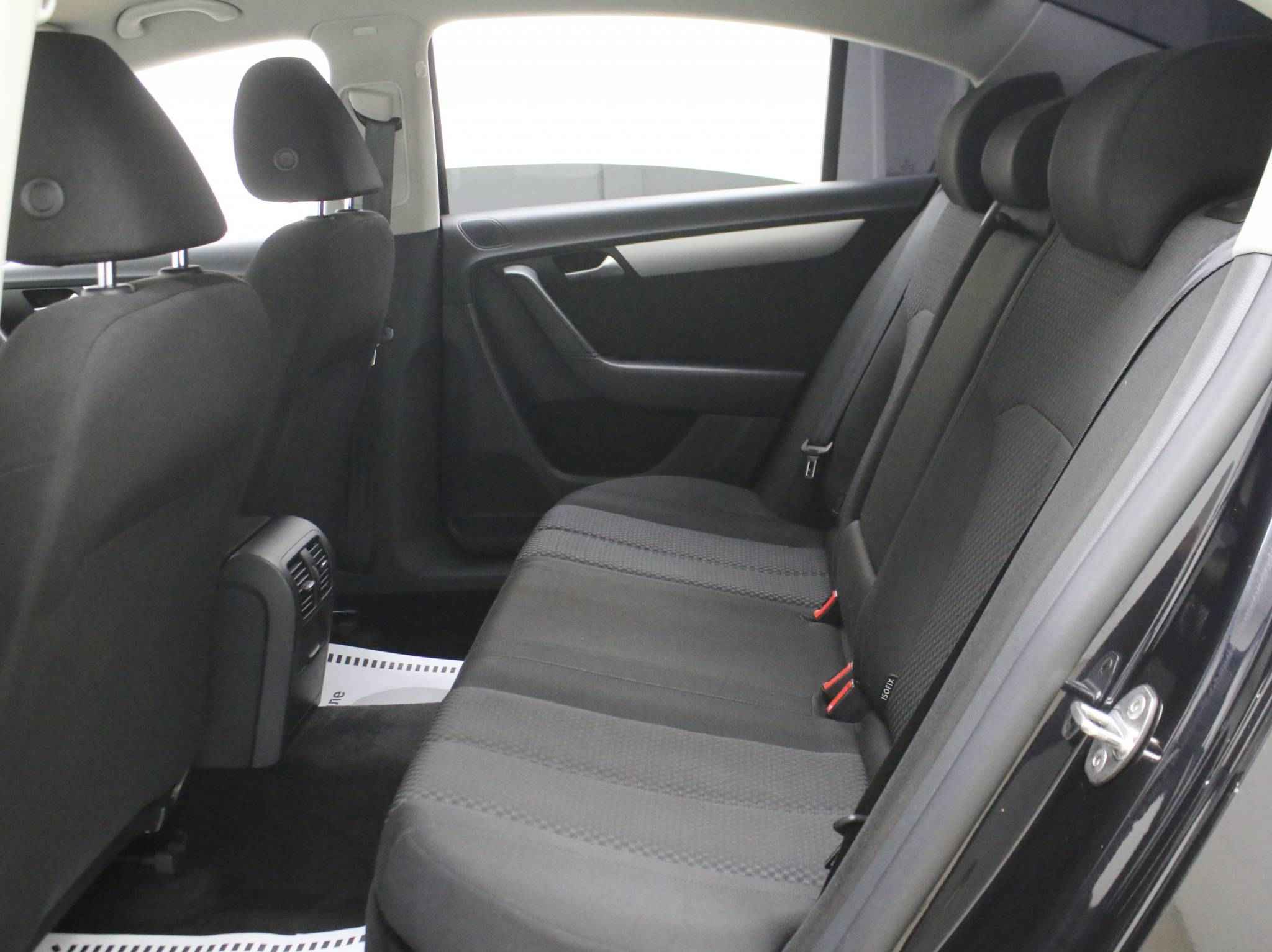 Volkswagen Passat, B7