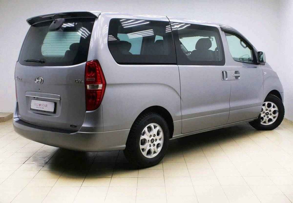 Hyundai Grand Starex, I