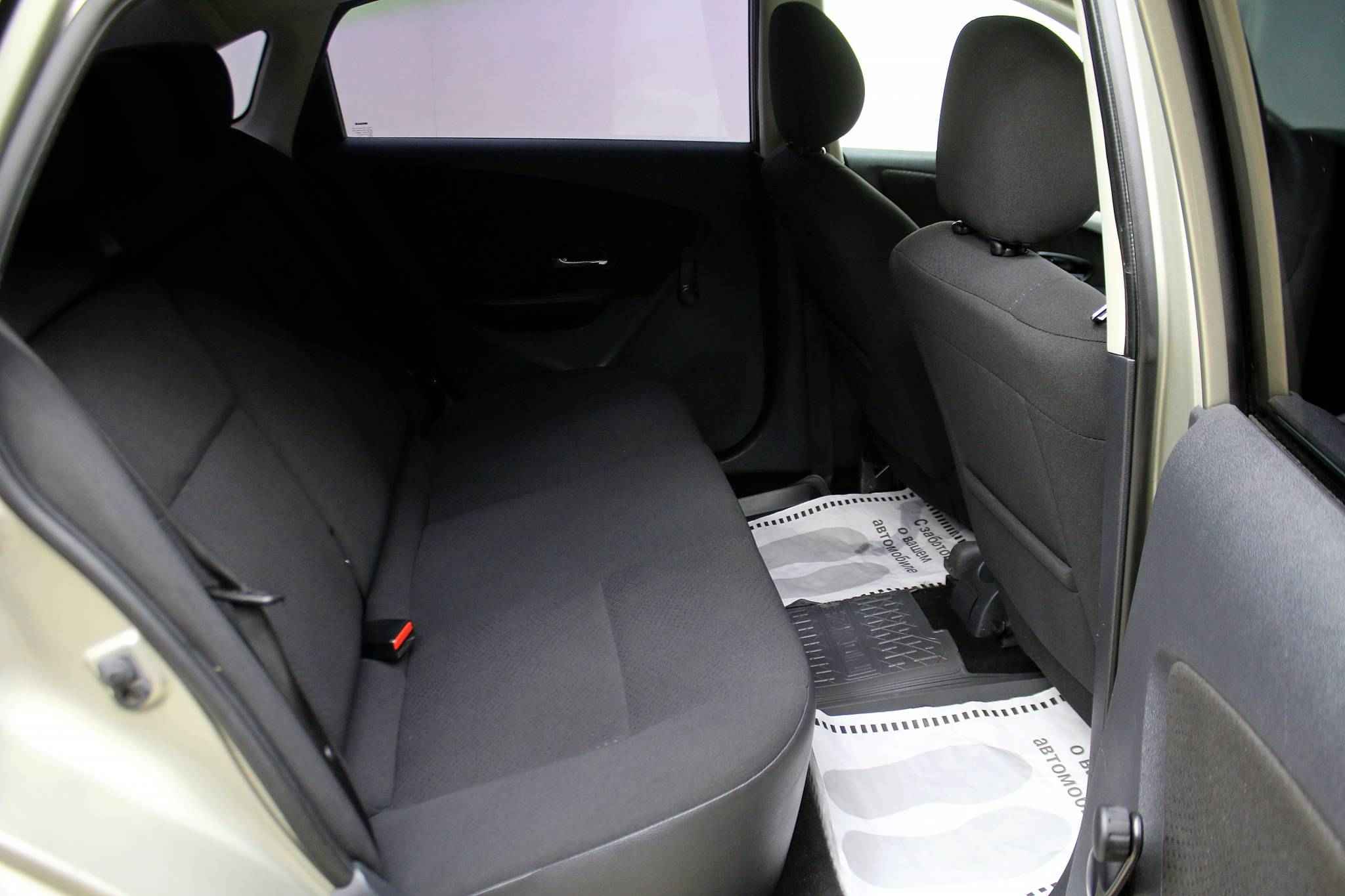 Nissan Almera, III (G15)