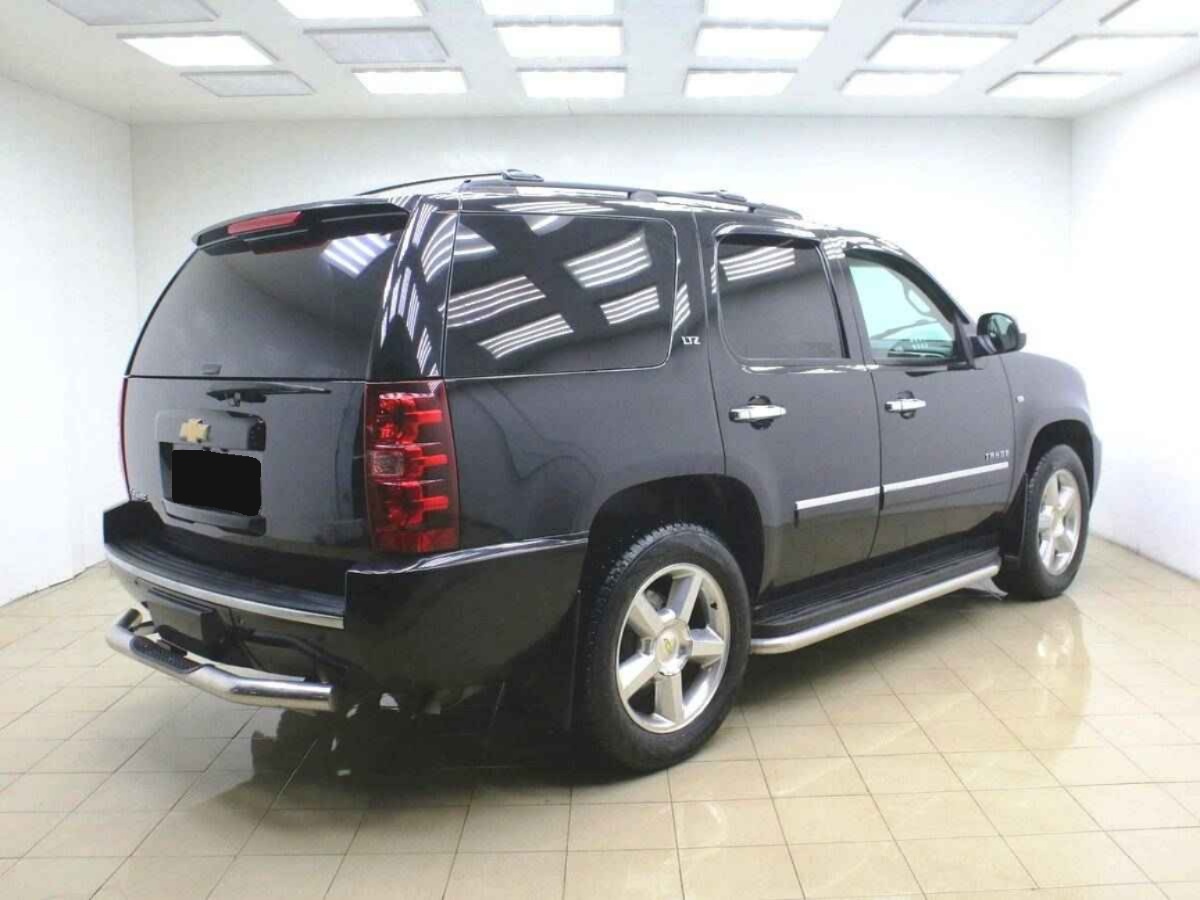 Chevrolet Tahoe, III