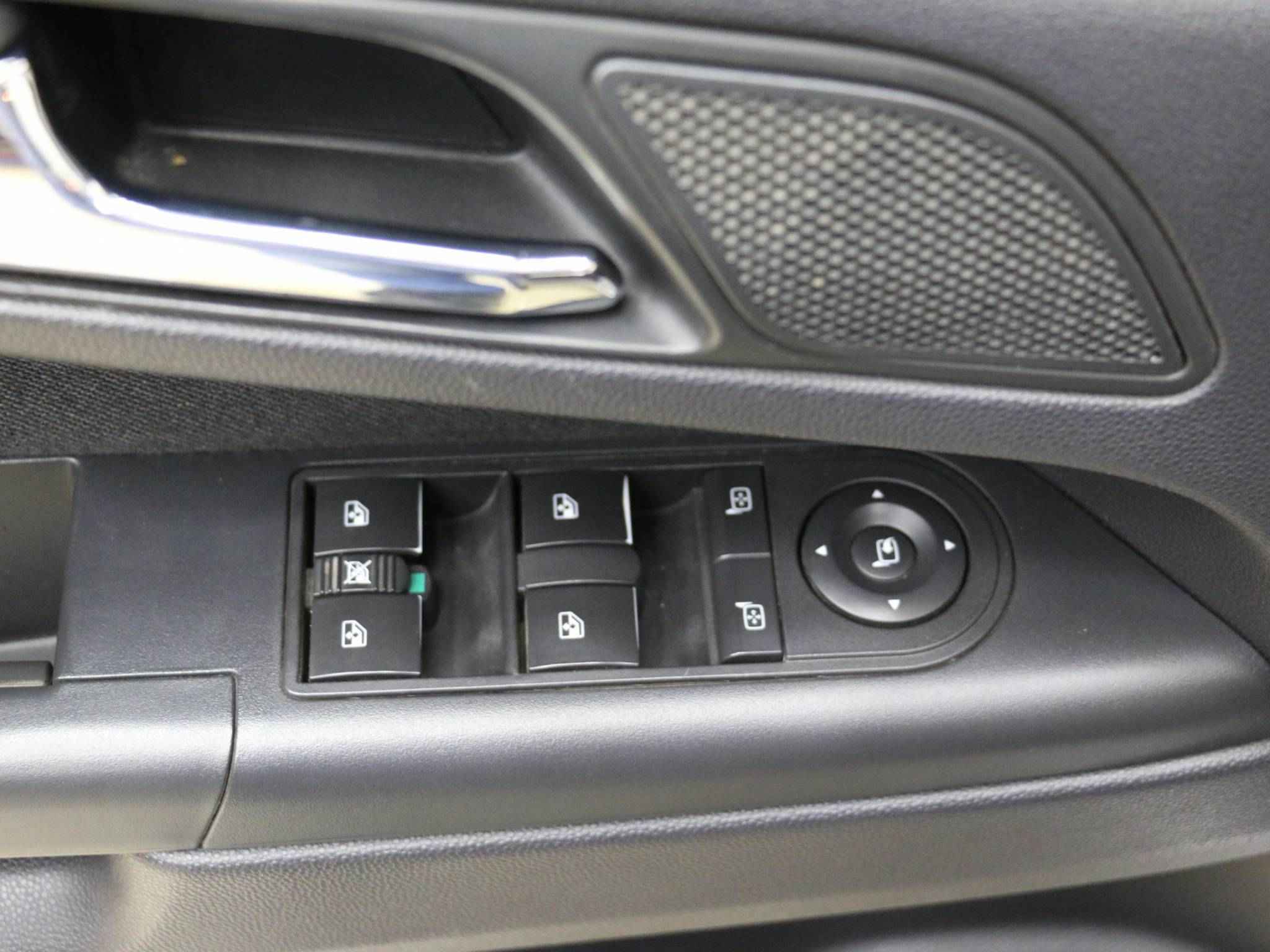 Opel Zafira, B Рестайлинг