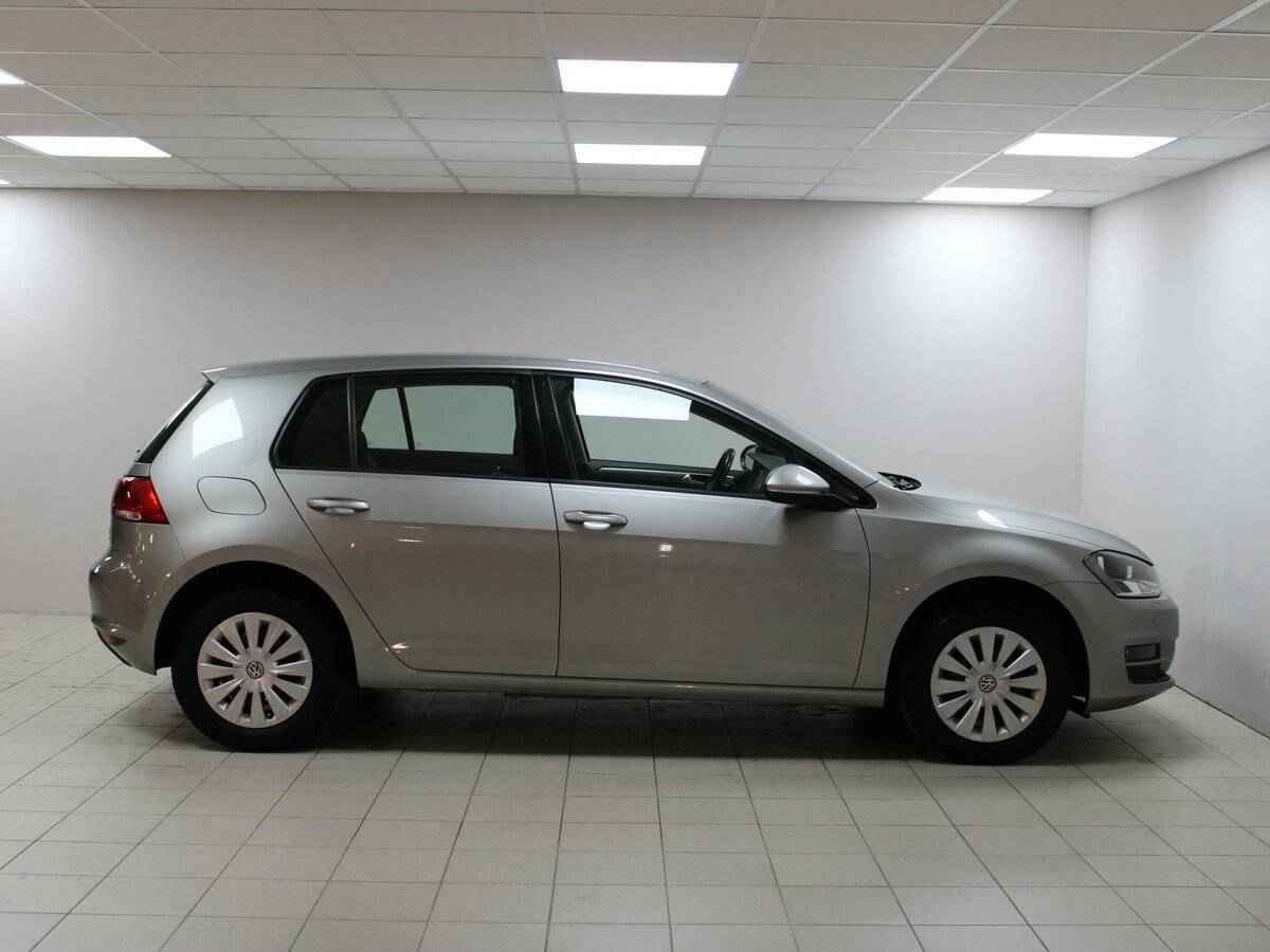 Volkswagen Golf, VII