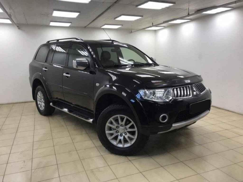 Mitsubishi Pajero Sport, II