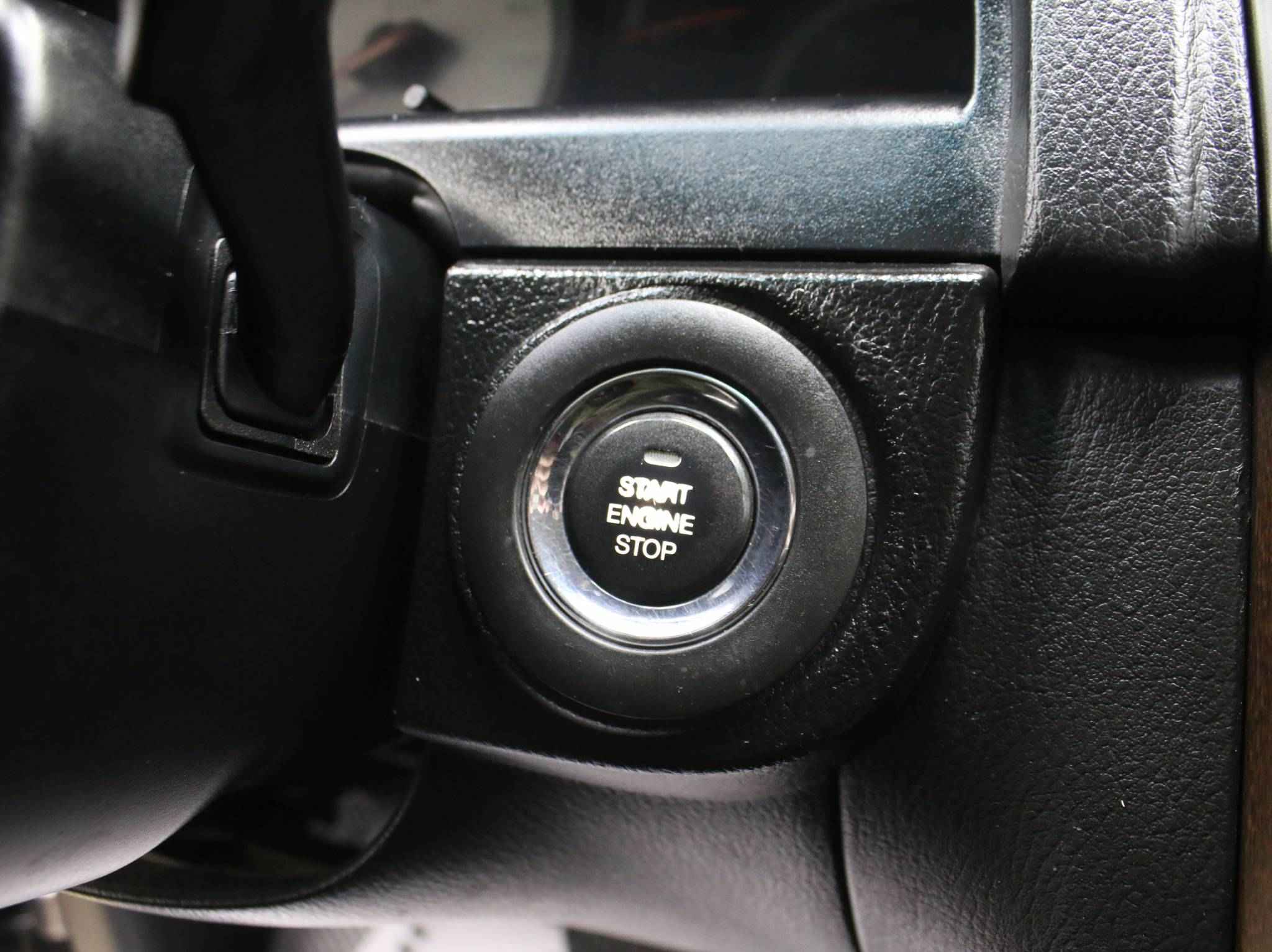 SsangYong Rexton, III