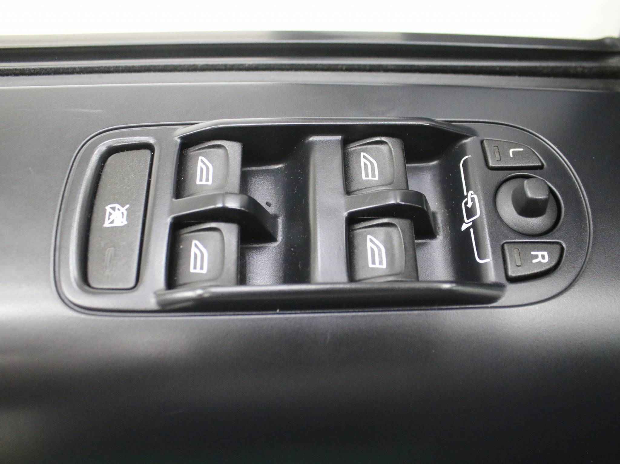 Land Rover Freelander, II