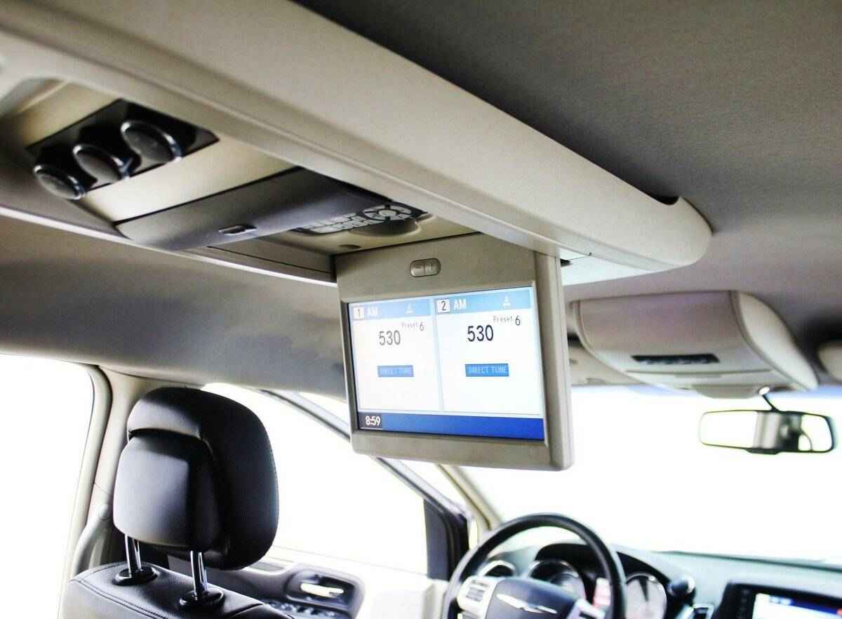 Chrysler Town & Country, V Рестайлинг