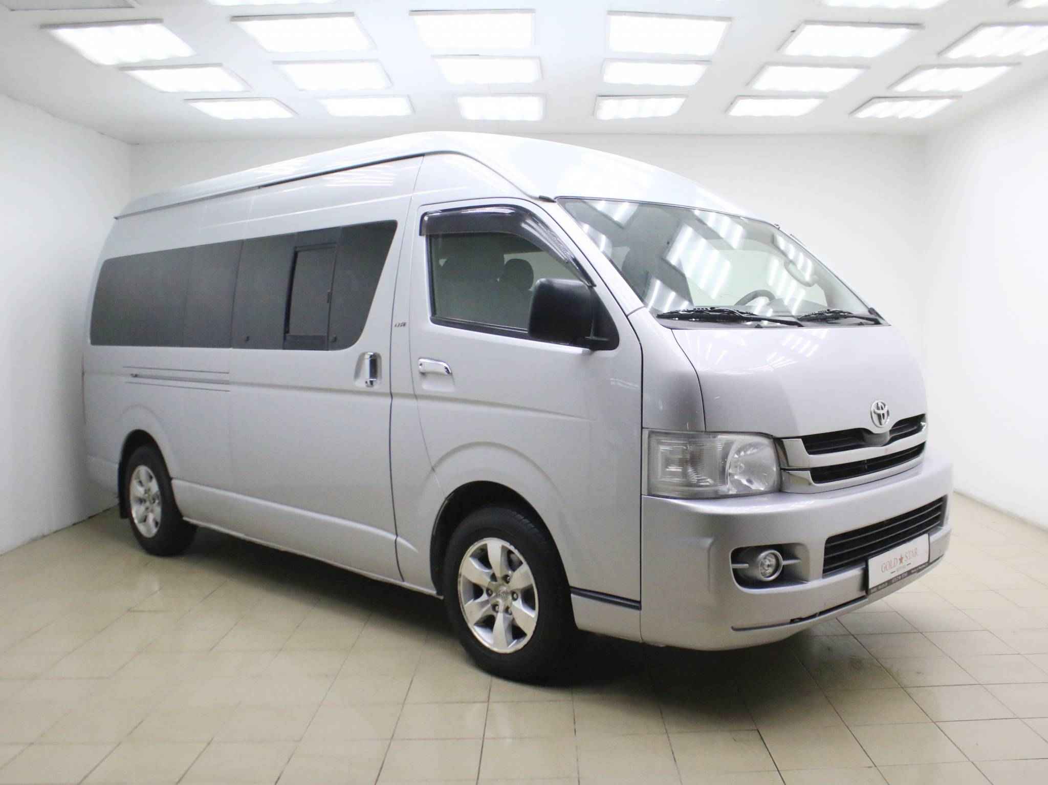 Toyota HiAce, H200