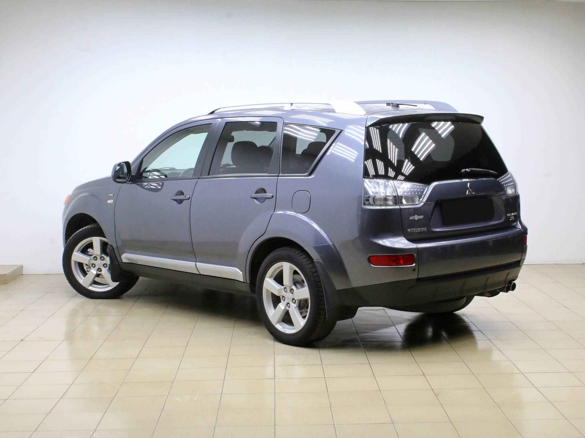 Mitsubishi Outlander, II