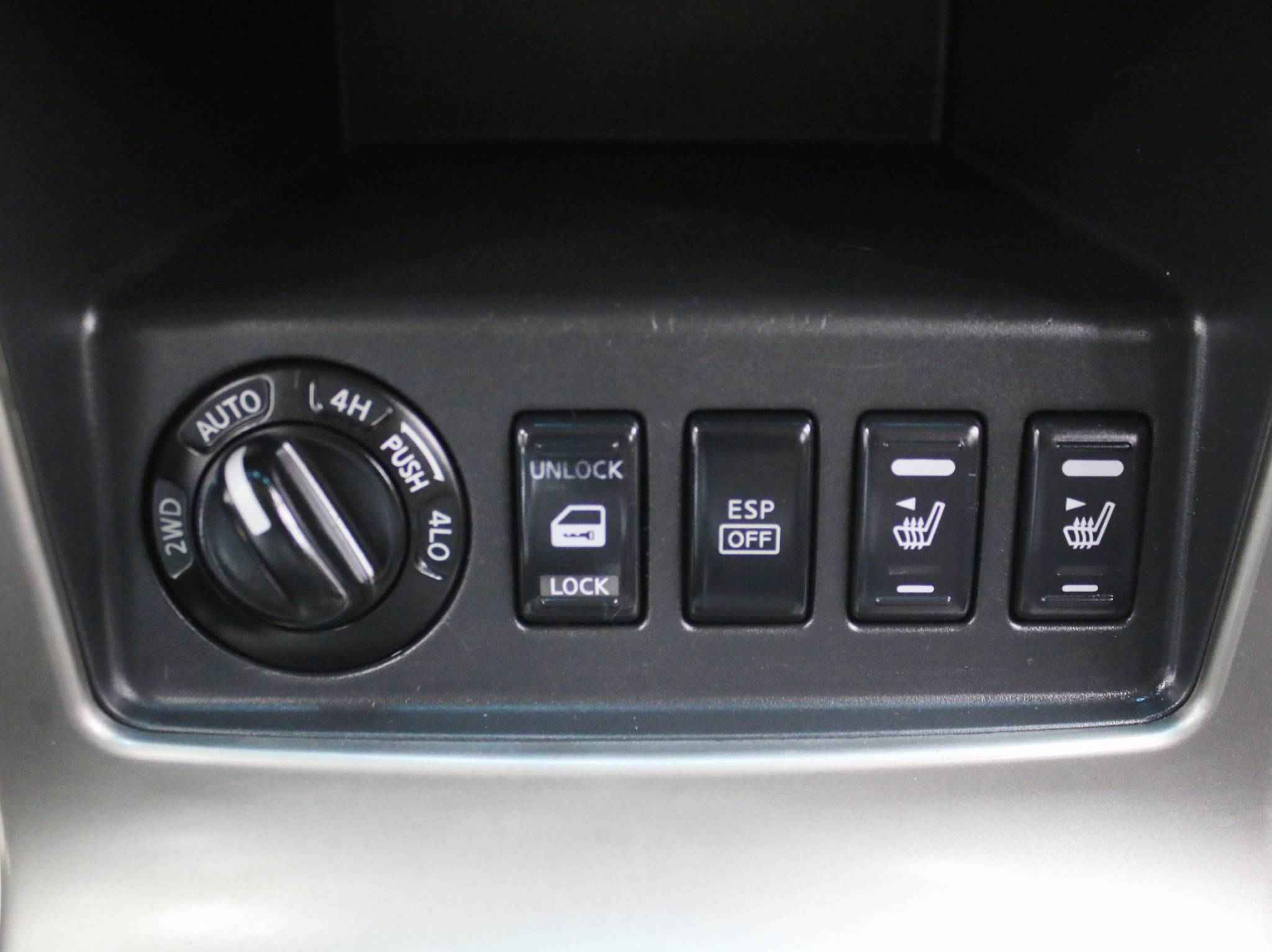 Nissan Pathfinder, III