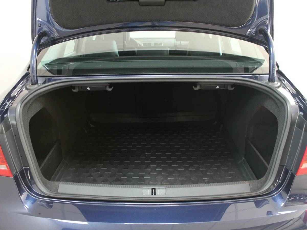 Volkswagen Passat, B7