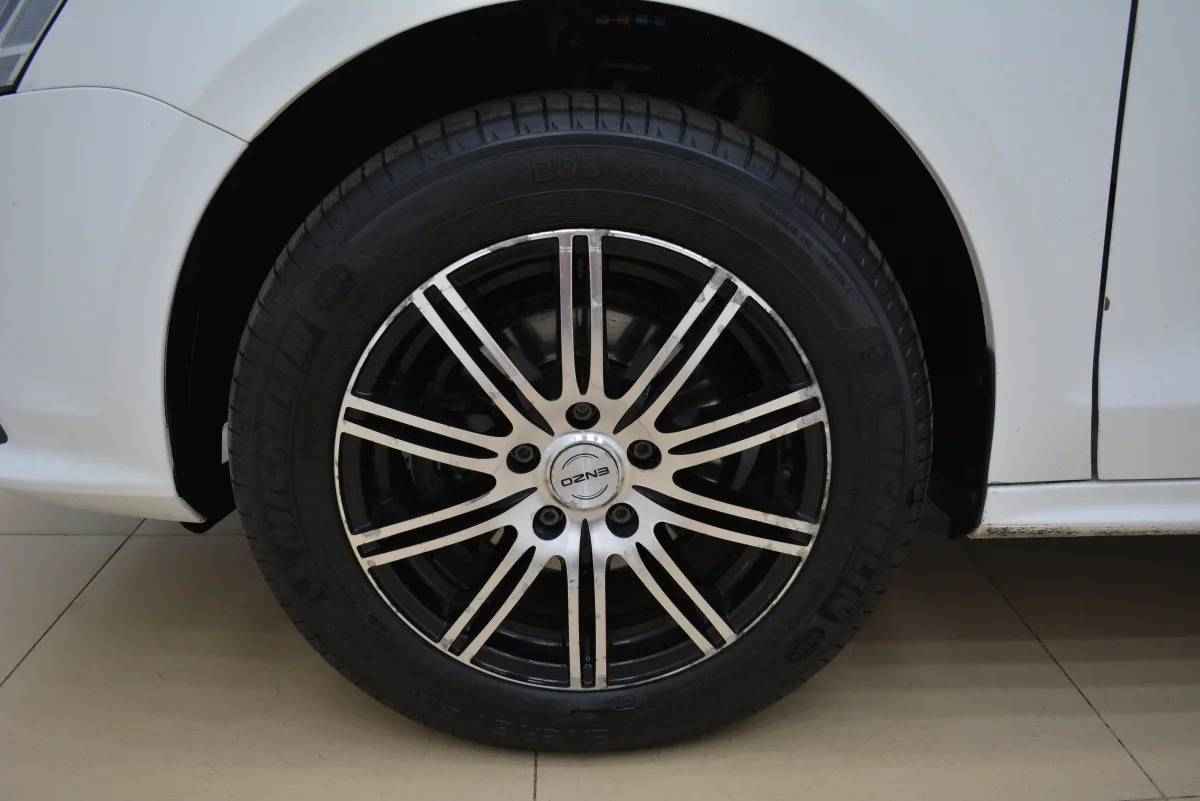 Volkswagen Jetta, VI Рестайлинг