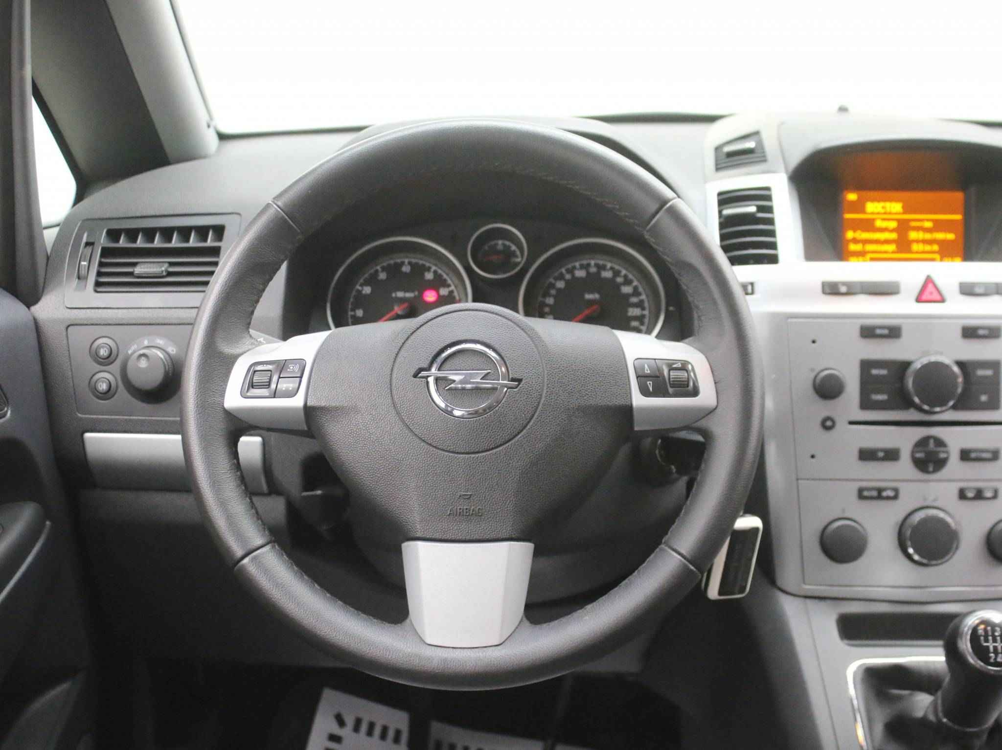 Opel Zafira, B Рестайлинг