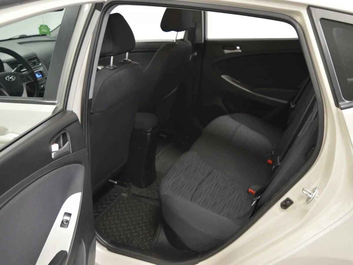 Hyundai Solaris, I Рестайлинг