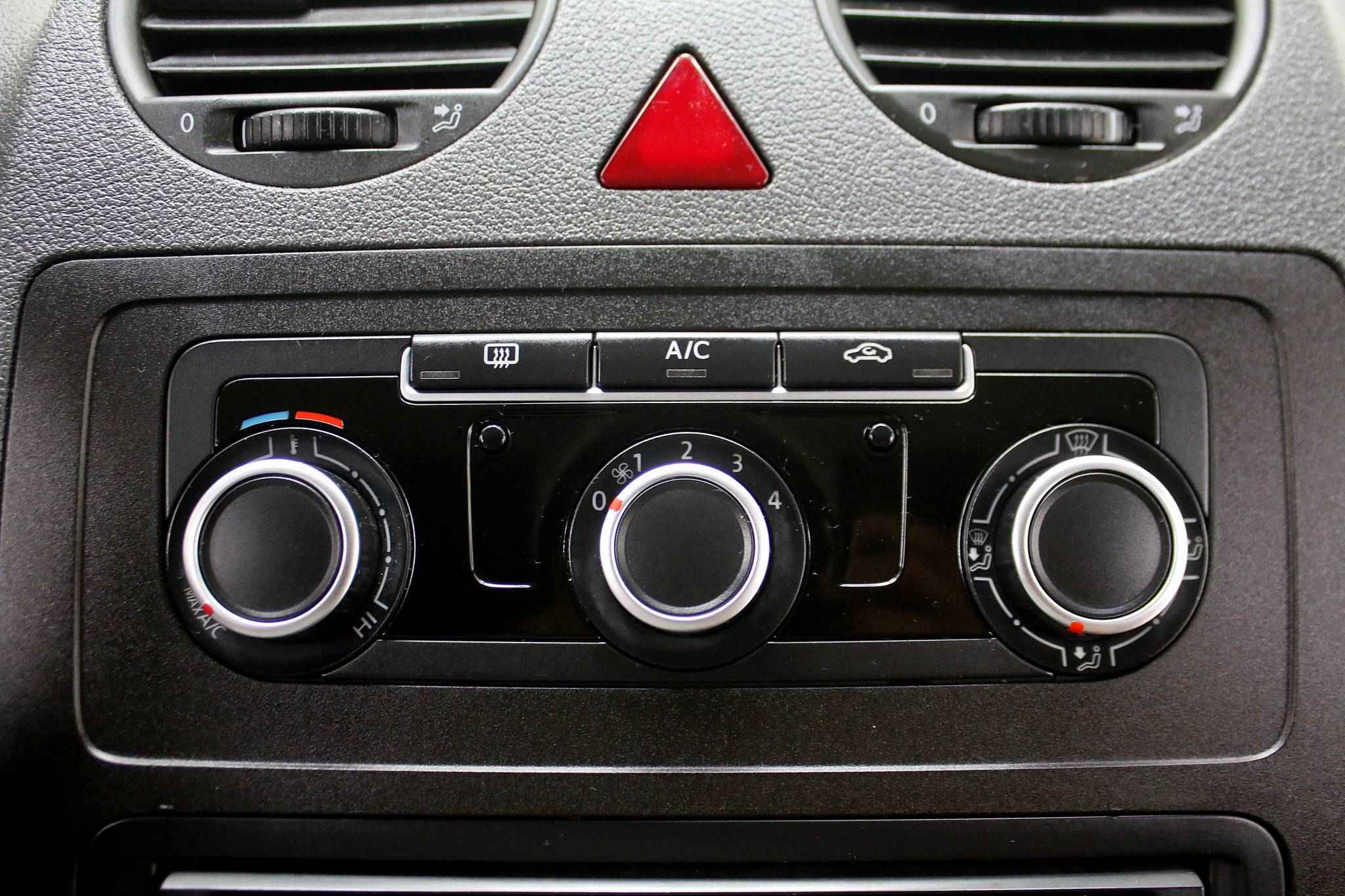 Volkswagen Caddy, III Рестайлинг