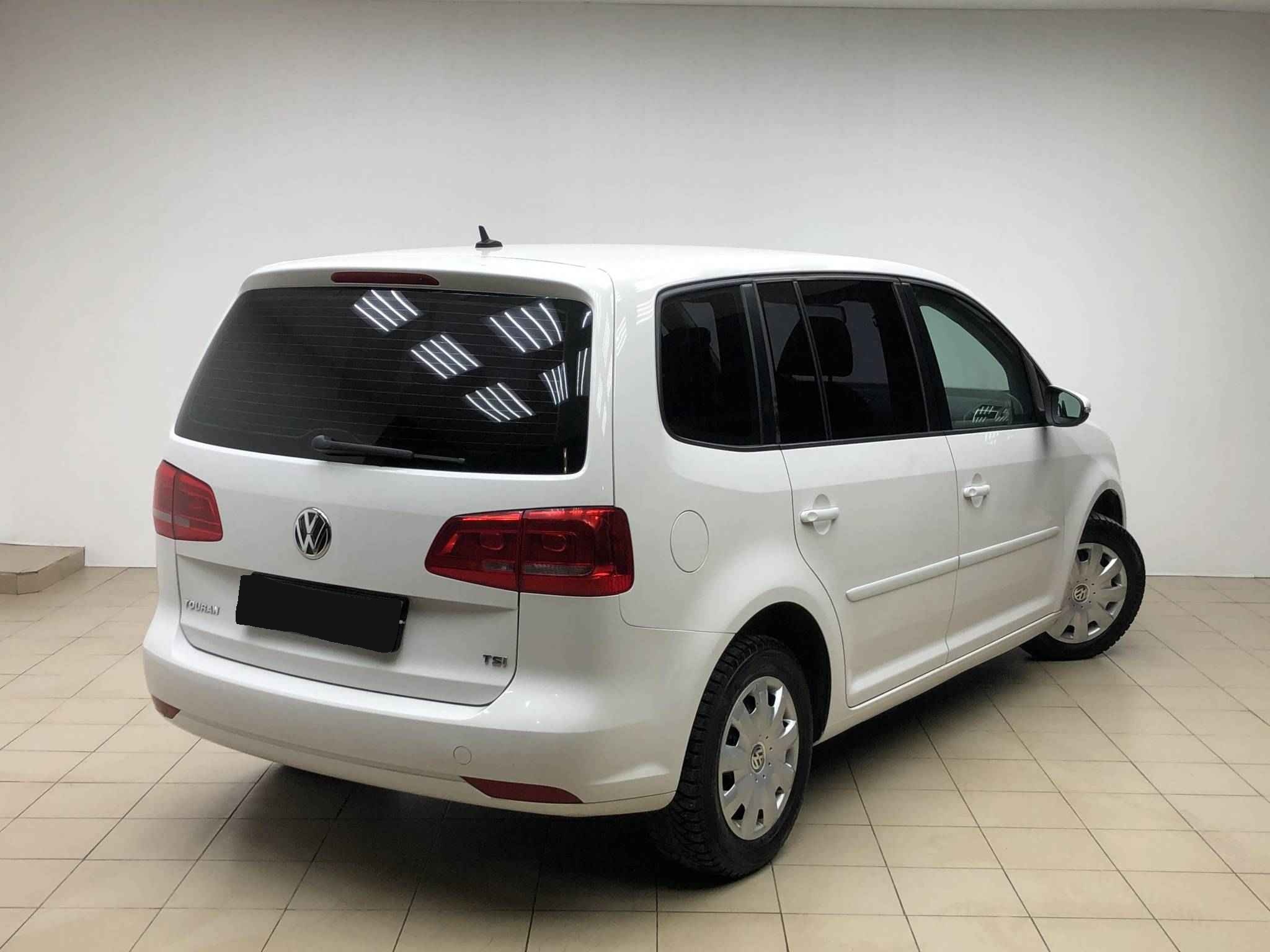 Volkswagen Touran, II