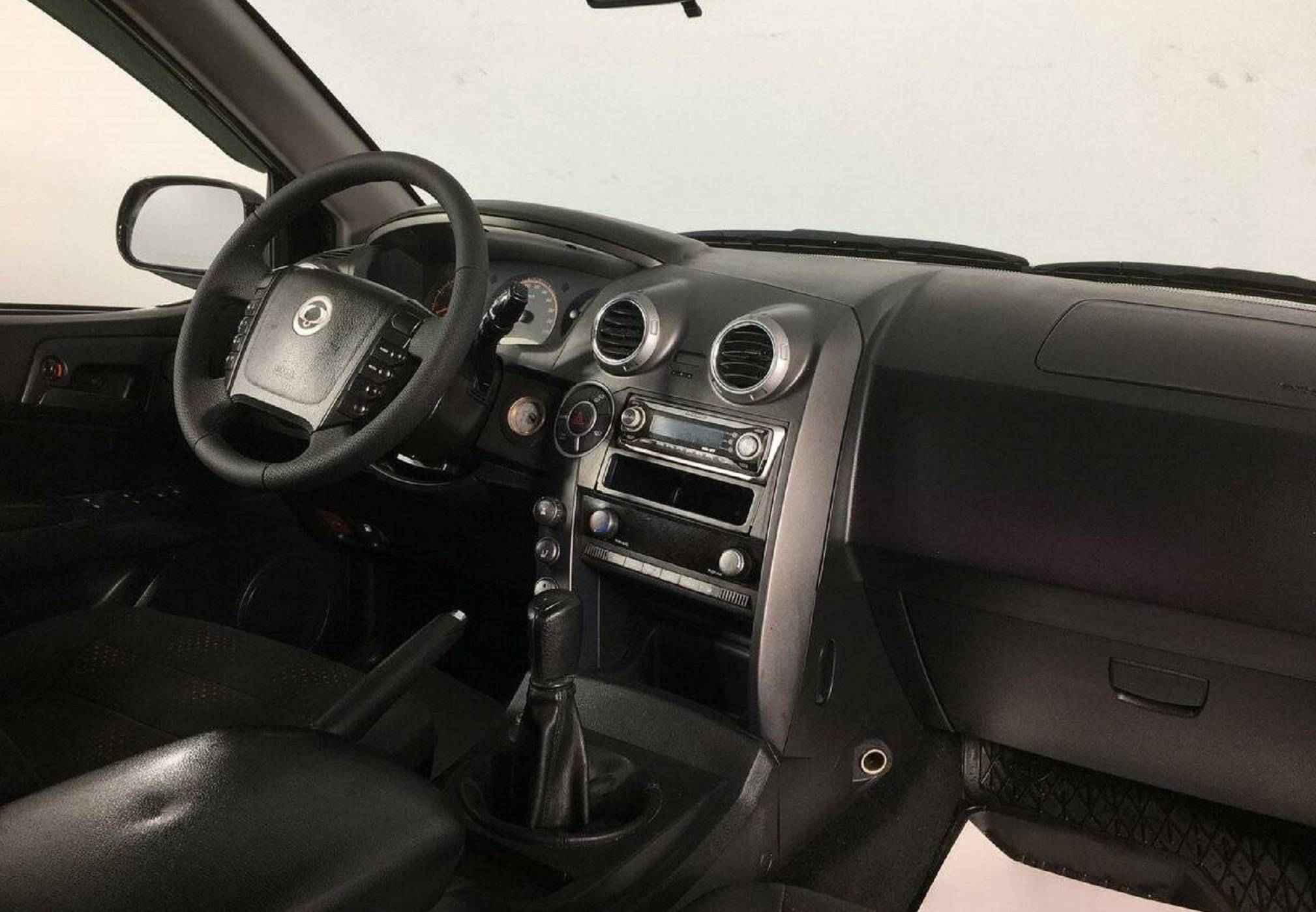 SsangYong Actyon Sports, I