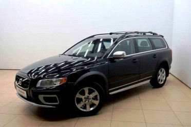 Volvo XC70, II