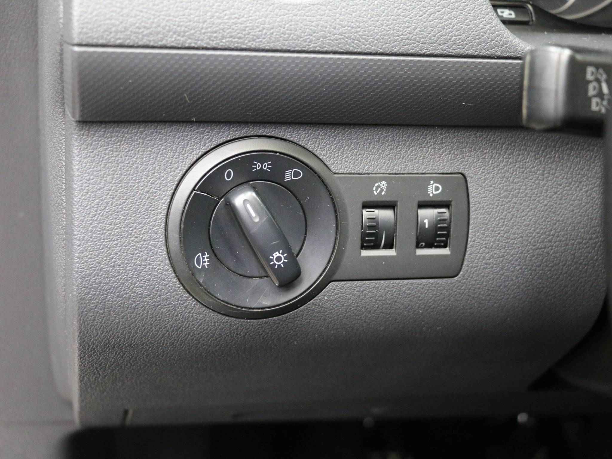 Volkswagen Caddy, III Рестайлинг