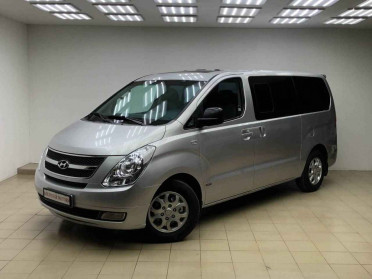 Hyundai Grand Starex, I