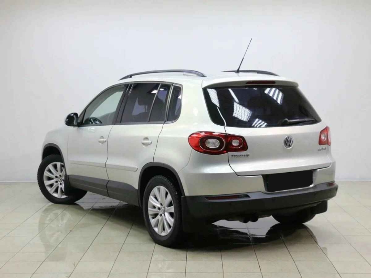 Volkswagen Tiguan, I