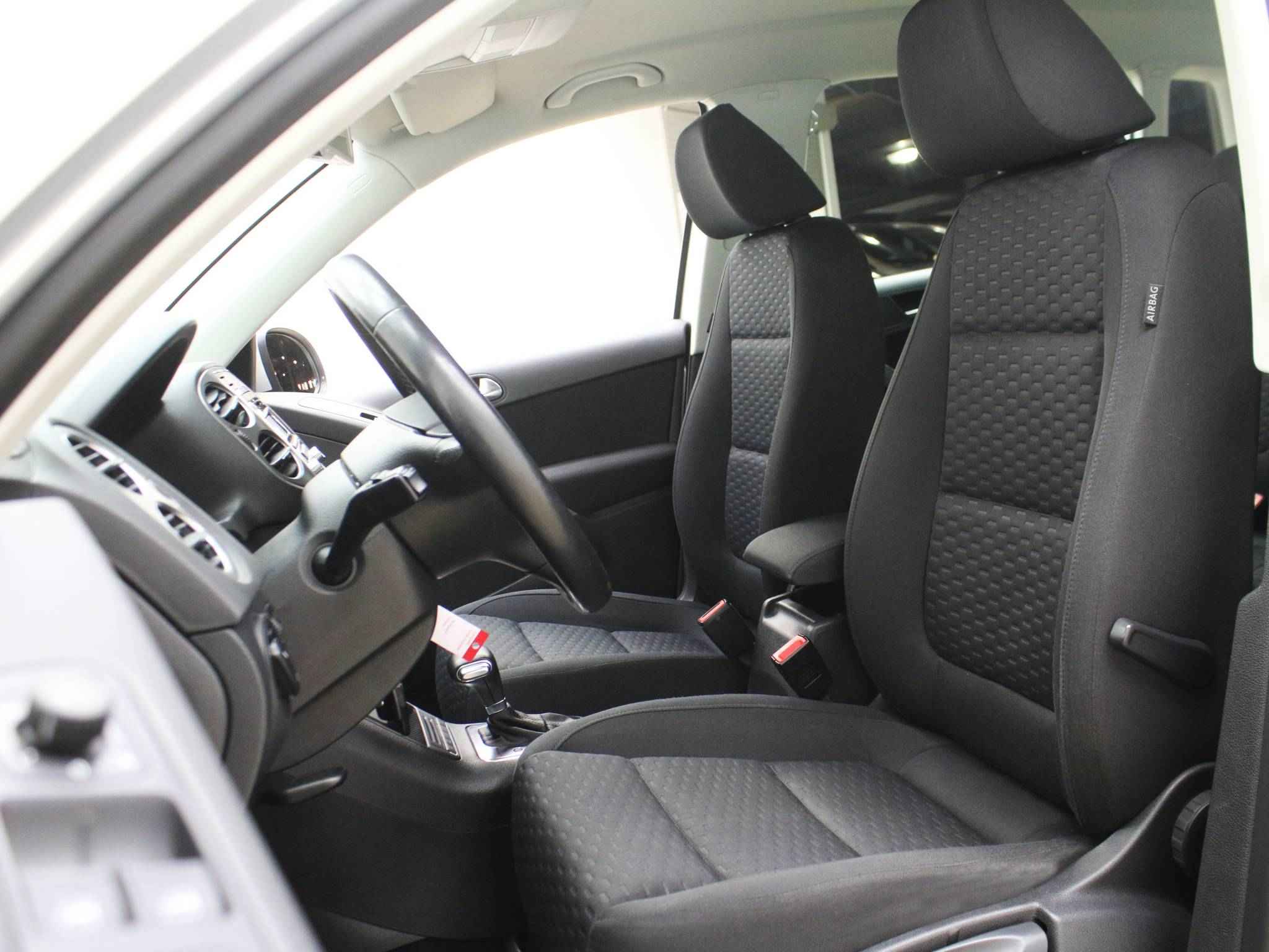 Volkswagen Tiguan, I