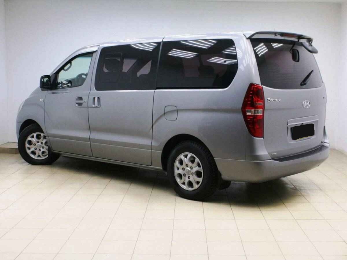 Hyundai Grand Starex, I