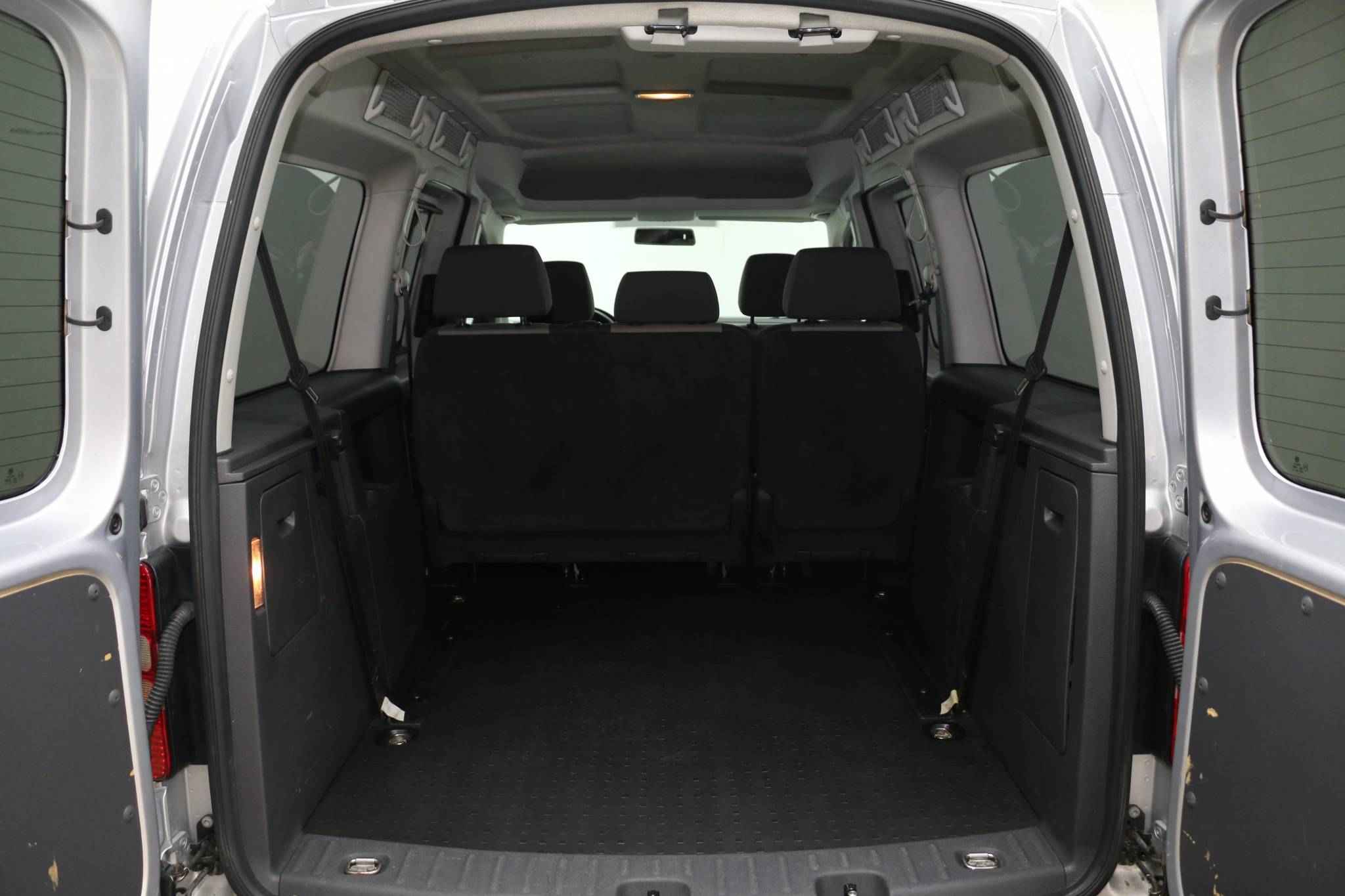 Volkswagen Caddy, III Рестайлинг