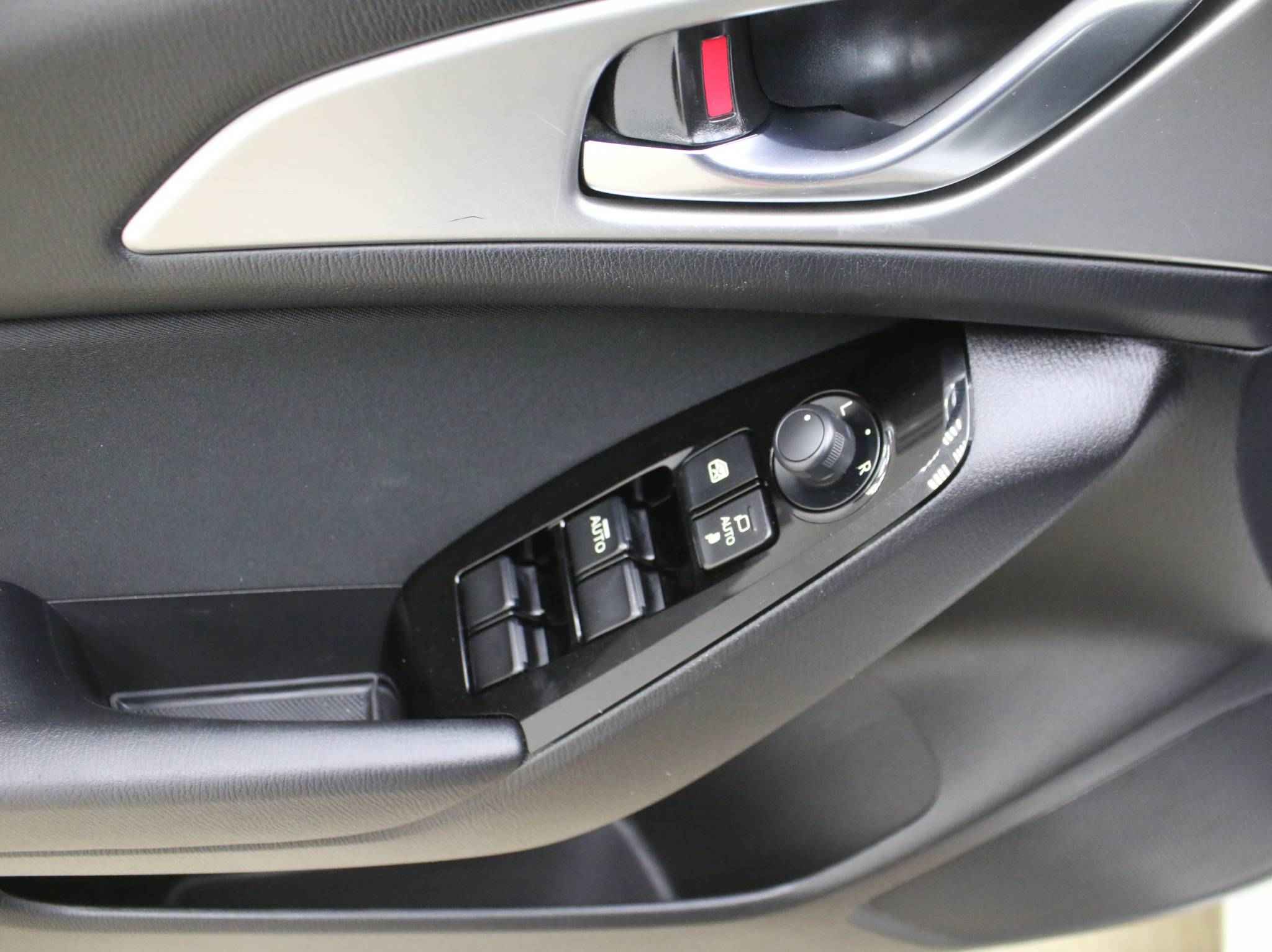 Mazda 3, III (BM) Рестайлинг