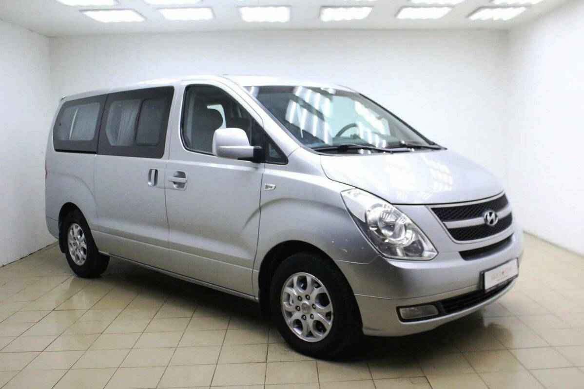 Hyundai Grand Starex, I