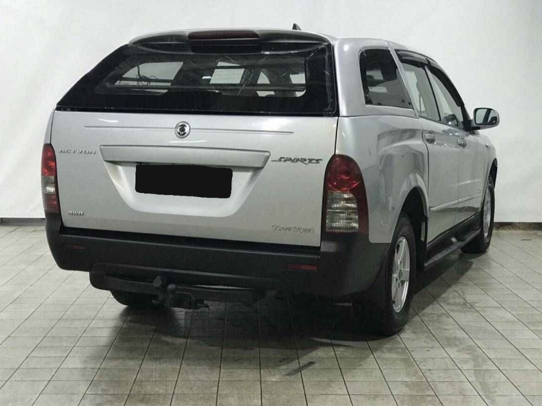 SsangYong Actyon Sports, I