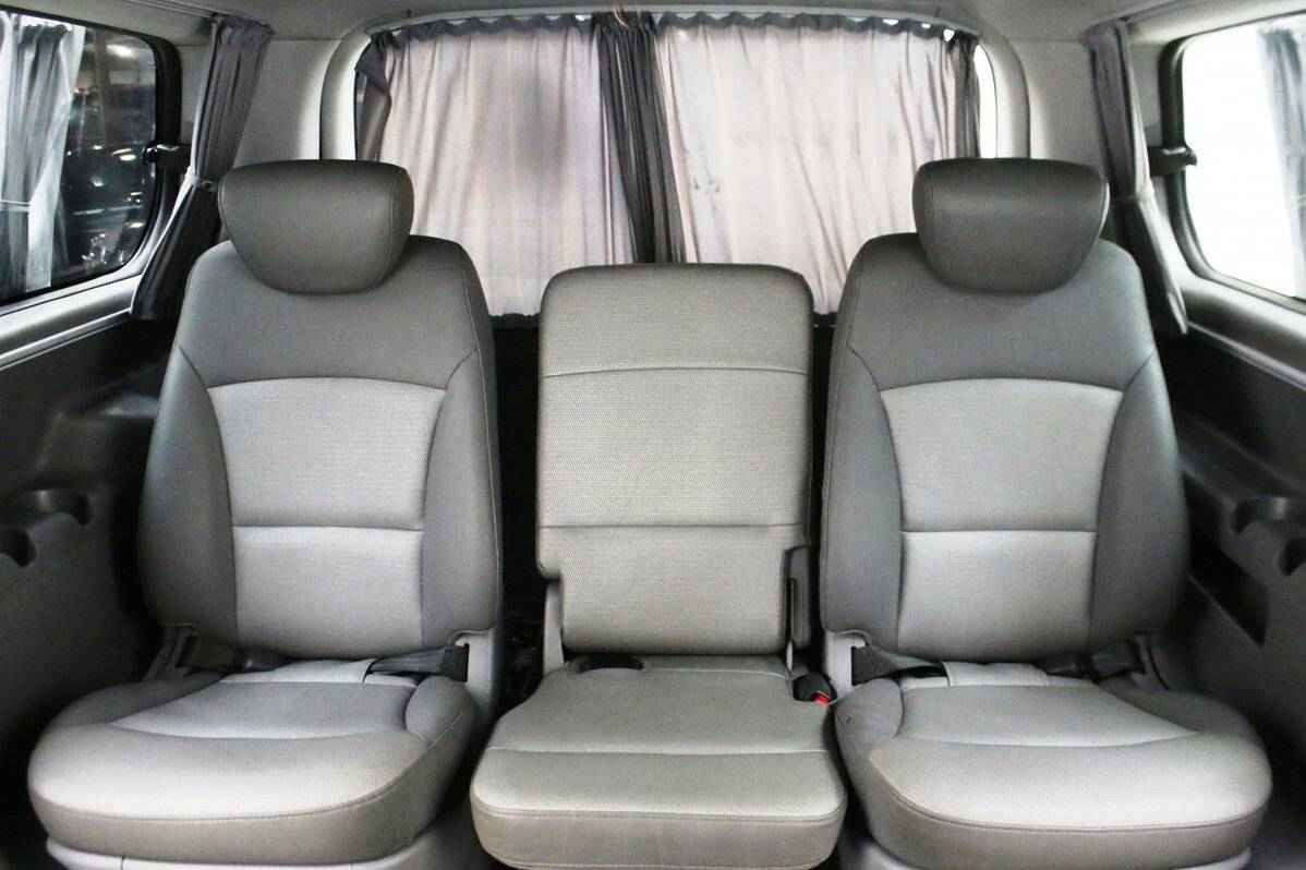 Hyundai Grand Starex, I