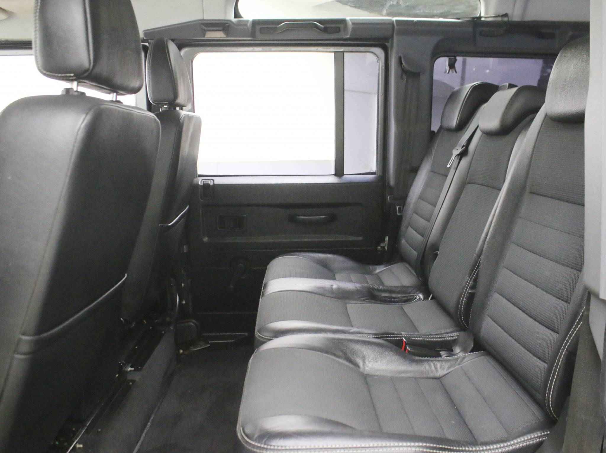 Land Rover Defender, I Рестайлинг