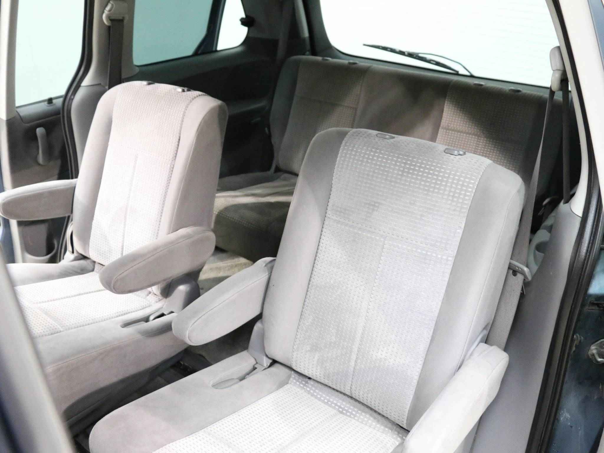 Mazda MPV, II (LW) Рестайлинг