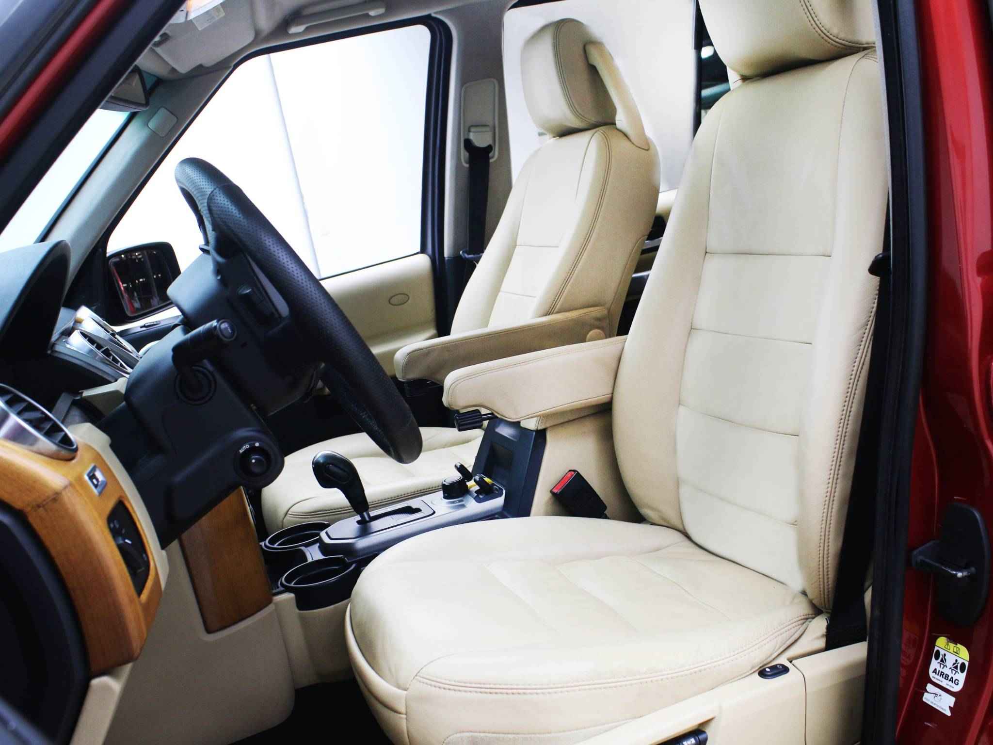 Land Rover Discovery, III