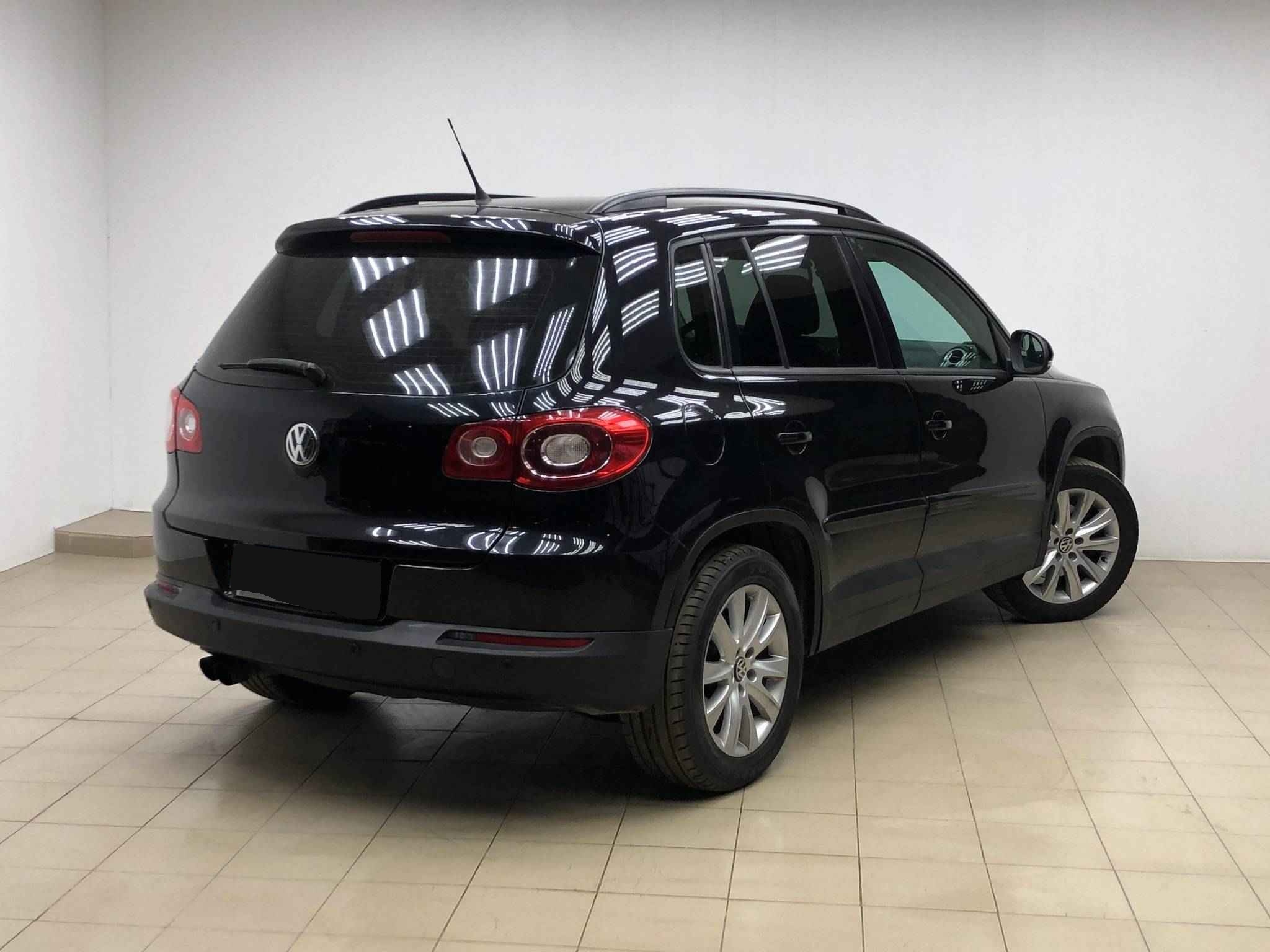 Volkswagen Tiguan, I