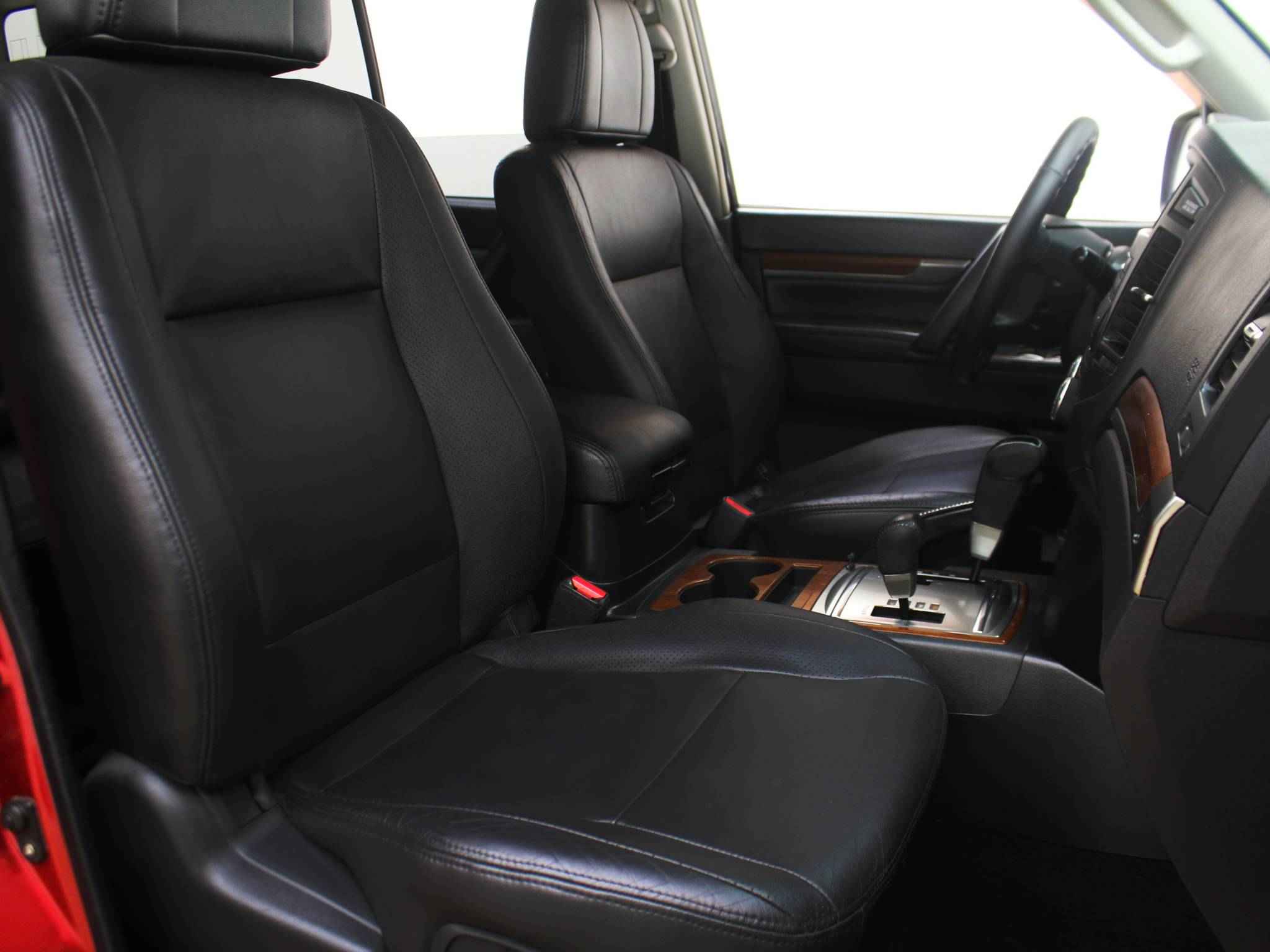 Mitsubishi Pajero, IV