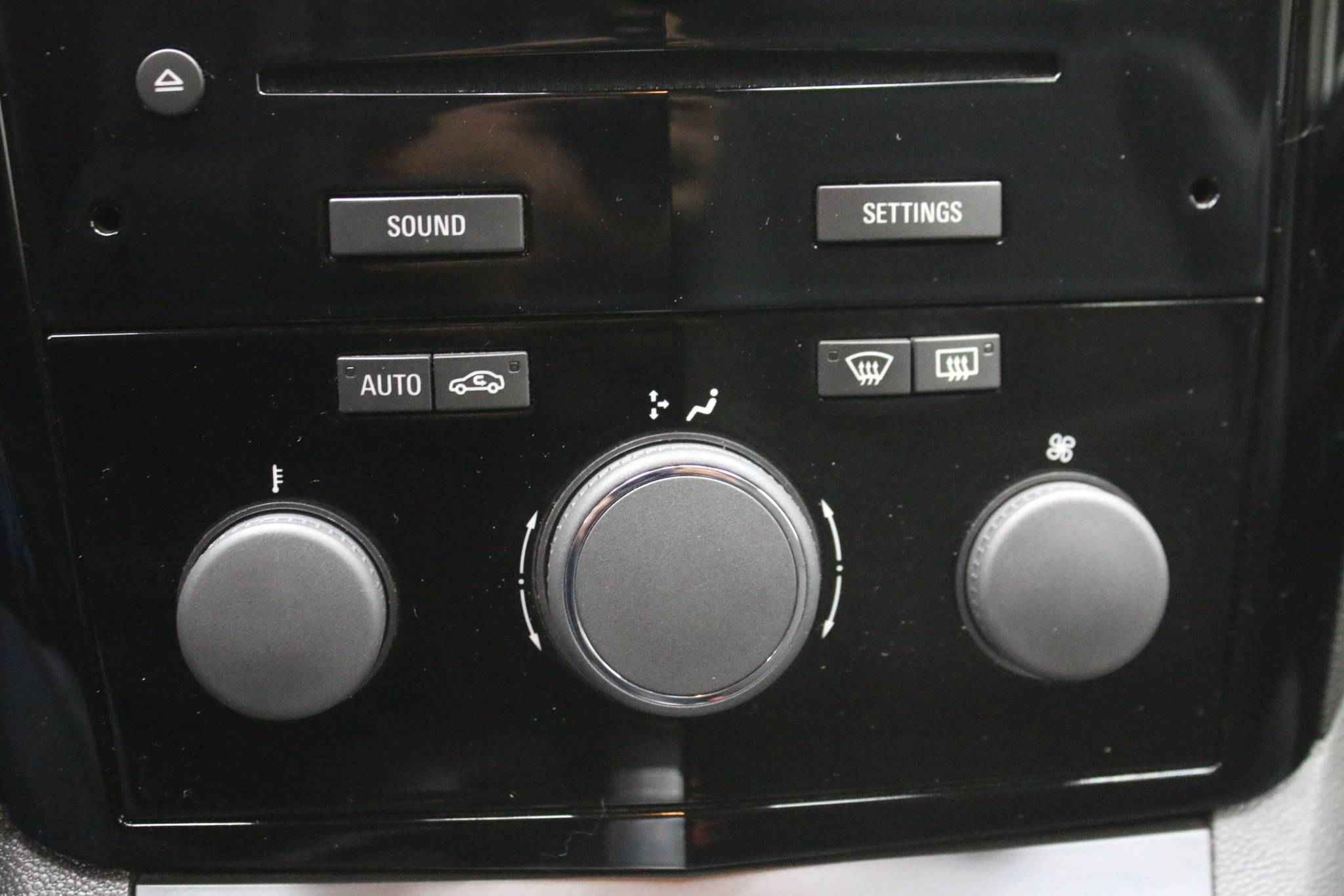 Opel Zafira, B Рестайлинг