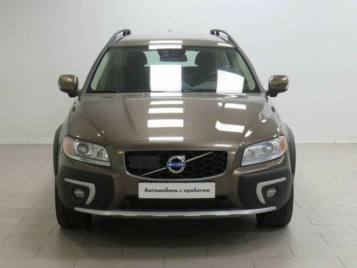 Volvo XC70, II