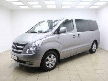 Hyundai Grand Starex, I
