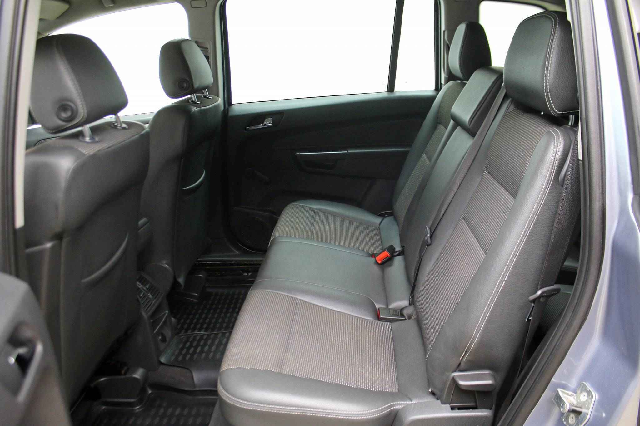 Opel Zafira, B Рестайлинг