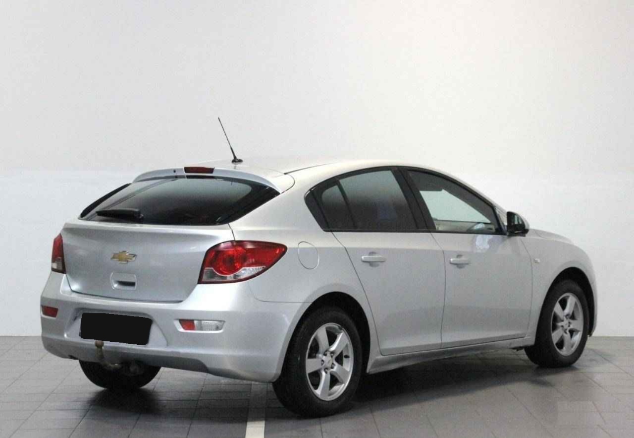 Chevrolet Cruze, I