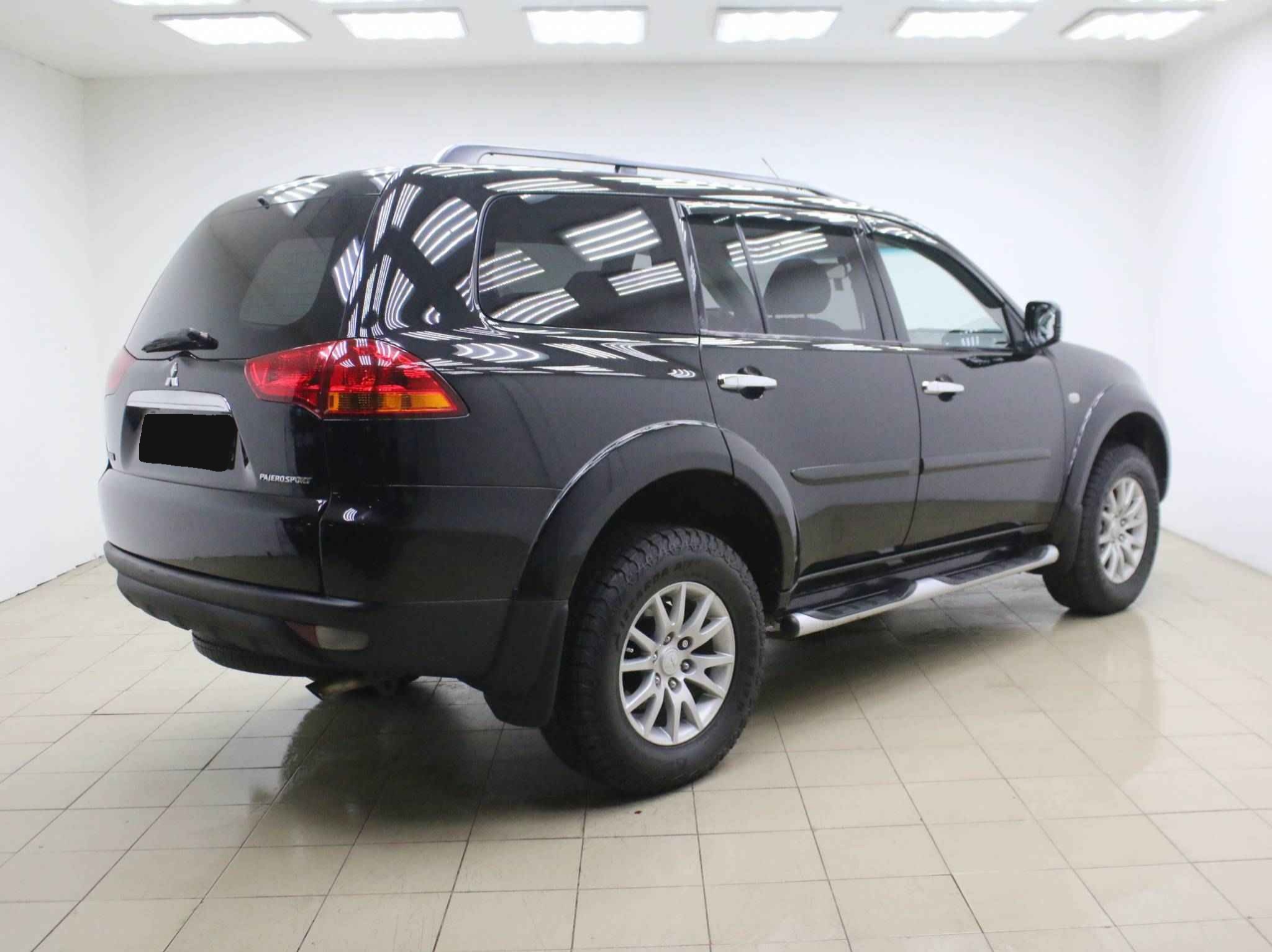 Mitsubishi Pajero Sport, II