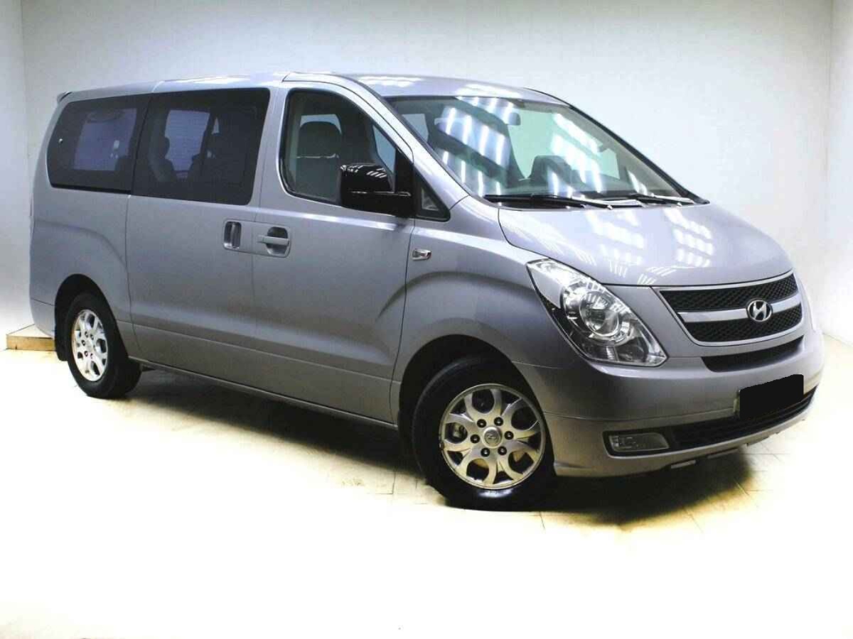 Hyundai Grand Starex, I