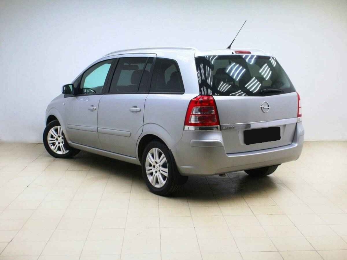Opel Zafira, B Рестайлинг