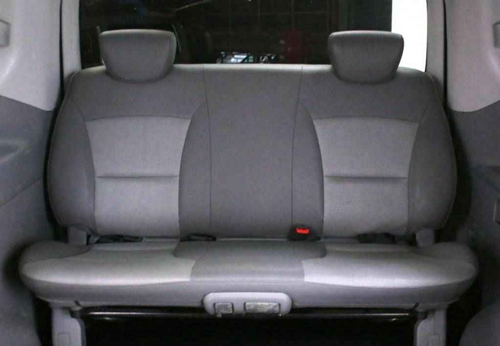 Hyundai Grand Starex, I